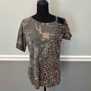 BiBi Camouflage and Leopard Print Short Sleeve Top